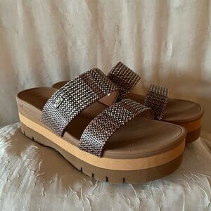New Reef Platform Sandals